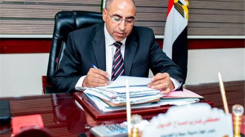 هارب رئيساً لجهاز سوهاج الجديدة ومشرفاً على أخميم الجديدة.. تعرف على سيرته الذاتية بالصور