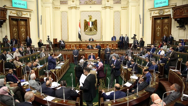 النواب يوافق نهائيا على مشروع قانون تعجيل موعد صرف العلاوات وزيادة المعاشات