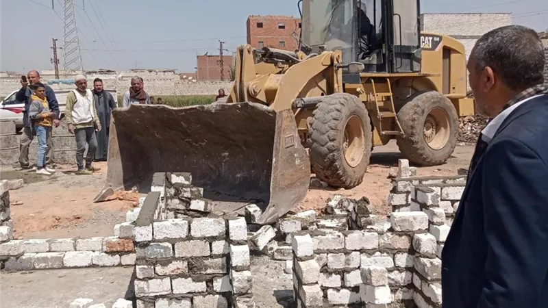 محافظ المنيا : اجهزة المحافظة تواصل ازالة التعديات على املاك الدولة والحفاظ عليها
