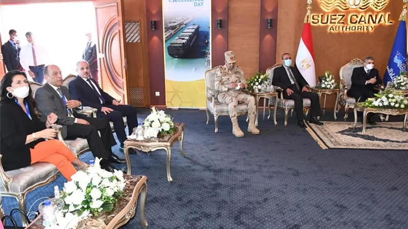 هيئة قناة السويس تحتفل بذكرى تعويم 