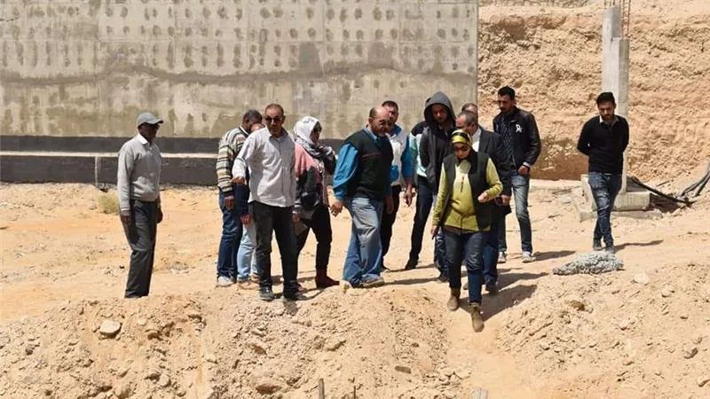 رئيس جهاز تنمية شمال خليج السويس تتفقد أعمال محطة الرفع
