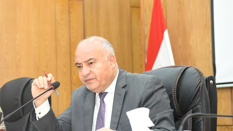 بعد مهزلة 