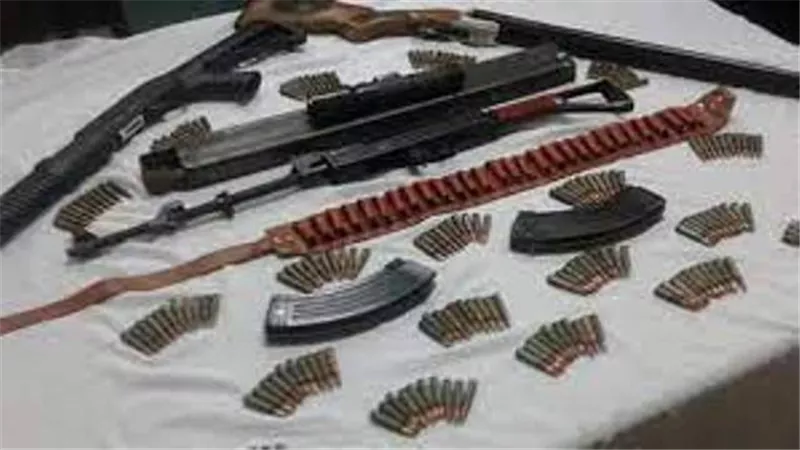 ضبط 20 شخصا بـ