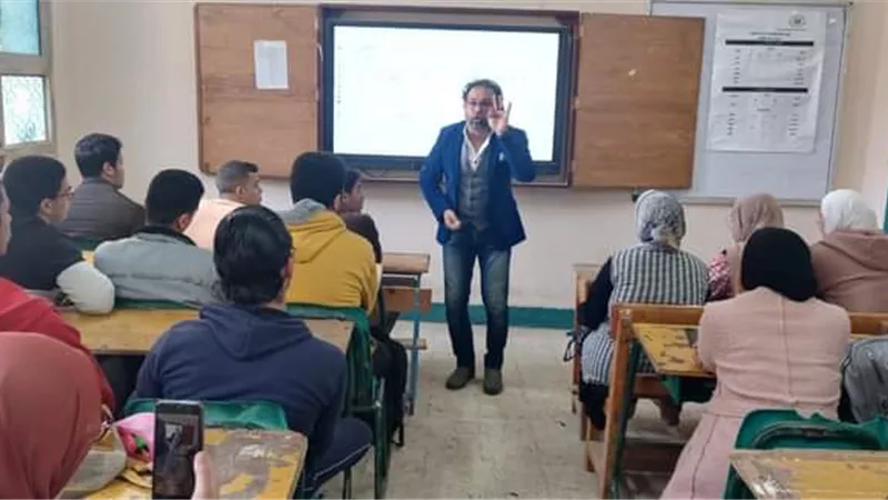 انطلاق قوافل تعليمية مجانية بمراكز شباب القليوبية.. والصبروط:نهتم بكل المجالات وليس الرياضة فقط