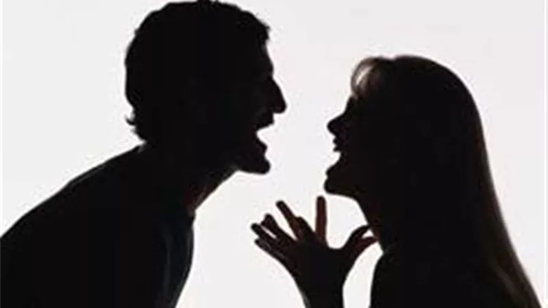 استشاري علاقات أسرية يكشف سبب زيادة نسب الطلاق .. فيديو