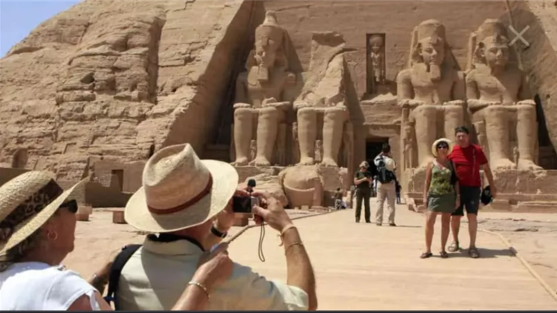 تسهيلات جديدة في إجراءات الحصول على التأشيرة السياحية الى مصر