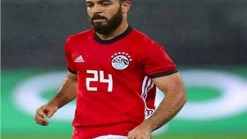 نجم الأهلى يوجه رسالة للجماهير بعد ضياع حلم التأهل للمونديال
