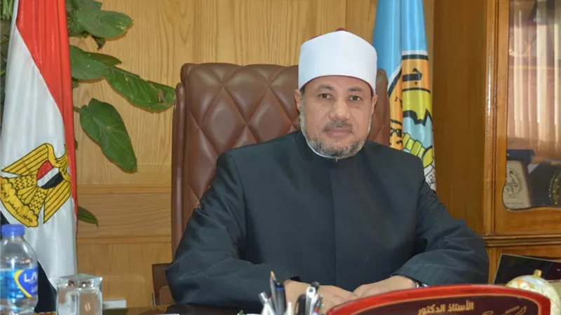 نائب رئيس جامعة الأزهر للوجه القبلي يهنئ القيادات والعاملين والطلاب بحلول شهر رمضان