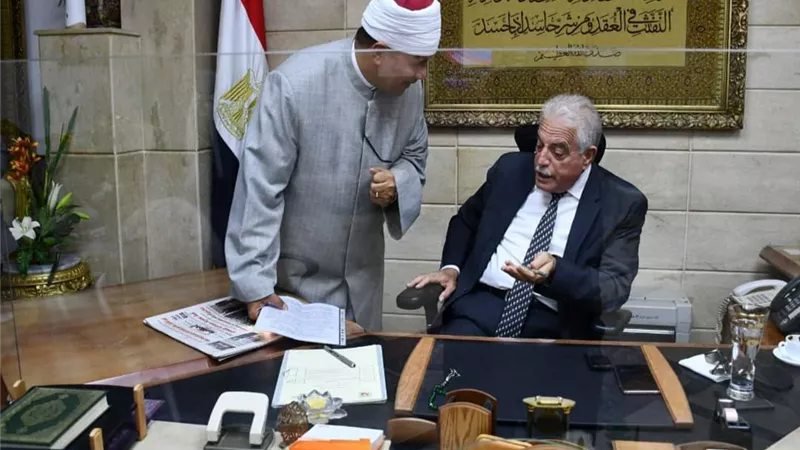 محافظ جنوب سيناء يتابع استعدادات الأوقاف لإستقبال شهر رمضان