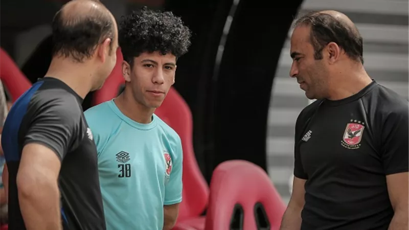 عمار حمدى يبدأ مرحلة جديدة من العلاج الطبيعى