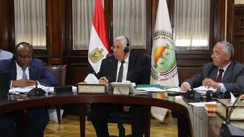 وزير الزراعة يطالب بزيادة الأبحاث المتعلقة بابتكارات الأرز الذكية مناخيًا