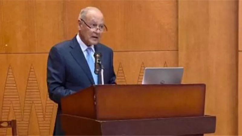 أبو الغيط يُرحب بالهدنة الإنسانية في اليمن ويدعو الأطراف لاحترامها