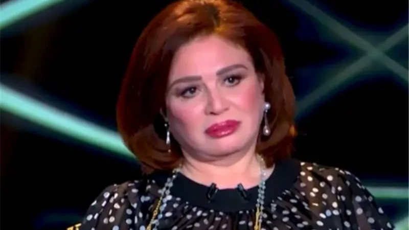 الهام شاهين لـ بسمة وهبة :