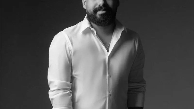 مروان حامد يشيد بسيناريو 