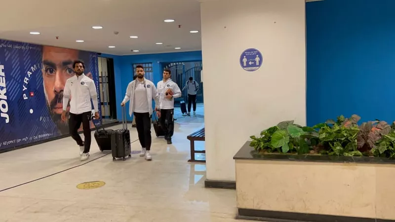 بيراميدز يصل إستاد الدفاع الجوى لمواجهة زاناكو الزامبى فى الكونفيدرالية