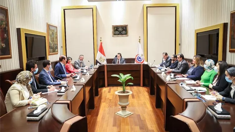 الصحة : تدريب الفرق الطبية على التعامل مع مرضى التوحد