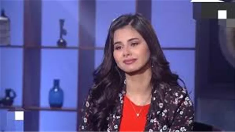 منة عرفة مطلوبة على جوجل بعد ظهورها بعد الطلاق
