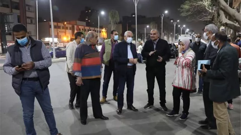 بالصور.. محافظ الجيزة يتفقد أعمال تطوير شوارع التحرير ومراد وميدان الجلاء