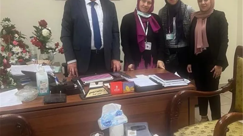 جمارك مطار القاهرة تضبط محاولة تهريب عدد من العملات الأثرية
