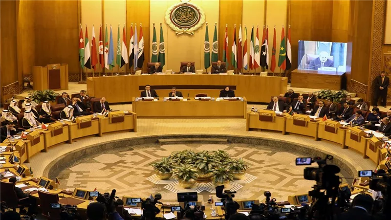 وزراء الخارجية العرب يبحثون الوضع في أوكرانيا
