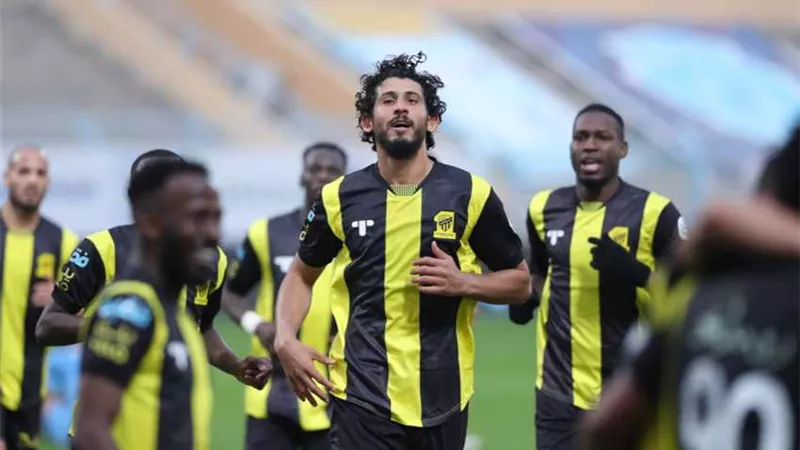 حجازى يشارك فى تدريبات إتحاد جدة بعد 10 أيام