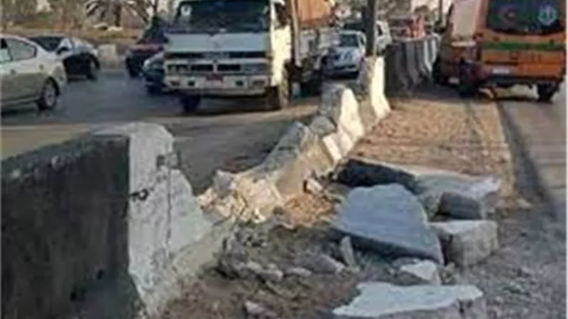 انقلاب سياره سوزوكي علي الطريق الزراعي باتجاه القاهرة في قليوب