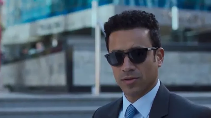 سوتس بالعربي.. أحمد داوود يقنع ميدو بالانضمام لمكتب المحاماة بالحلقة الرابعة