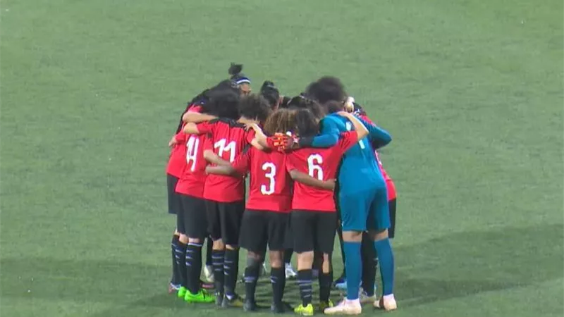 منع طاقم تحكيم مباراة منتخب مصر للكرة النسائية والهند من إدارة الدورة الثلاثية