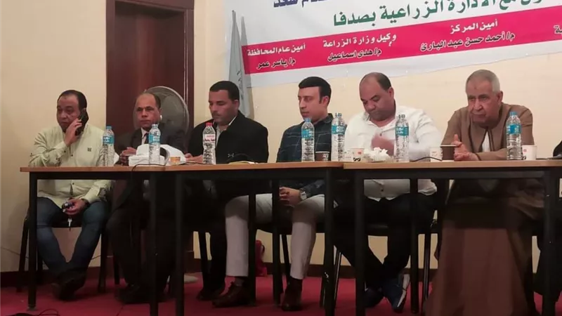 مستقبل وطن صدفا ينظم ندوة توعوية للمزارعين لتوريد محصول القمح