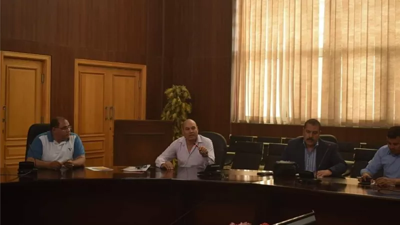 وكيل وزارة الصحة بالبحر الأحمر يتابع تطوير النظام الوطني للطوارئ والازمات