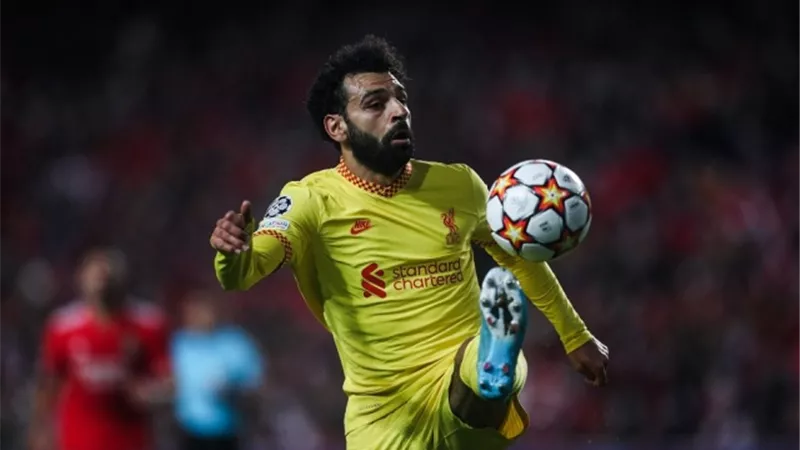 تعرف على تقييم محمد صلاح في مباراة ليفربول وبنفيكا