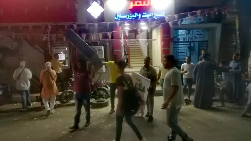 إزالة عدد من مظاهر العشوائيات والتعديات بشوارع الأقصر