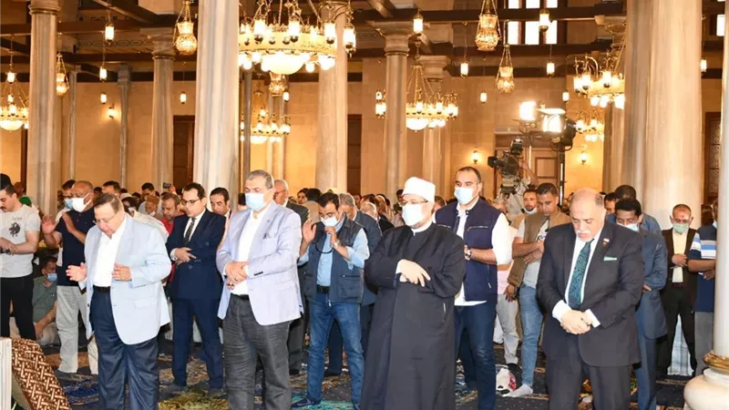 وزير الأوقاف يوجه الشكر للرئيس ويؤكد : افتتاح مسجد الإمام الحسين أكبر رد عملي على المشككين وأهل الشر