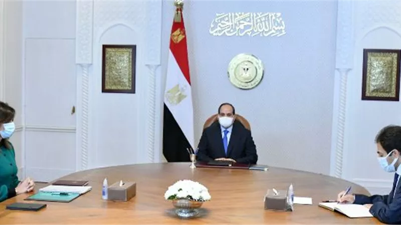 وزيرة الهجرة تعرض الاستعدادات النهائية لمؤتمر «مصر تستطيع بالصناعة» برعاية الرئيس السيسي