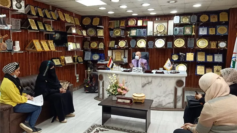 وكيل وزارة الصحة بالشرقية يجتمع بإدارة الصيدلة