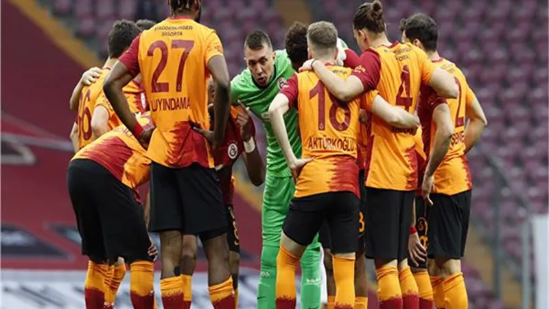 فناربخشة يلتقى جالاتا سراي.. مواعيد مباريات الدورى التركى اليوم الاحد 10-4-2022
