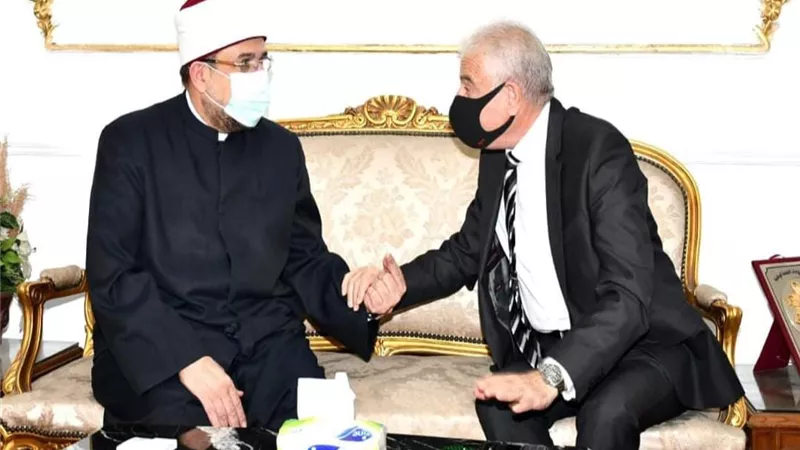 إنشاء مسجدين بدهب ونويبع بالمشاركة بين وزارة الأوقاف ومحافظة جنوب سيناء