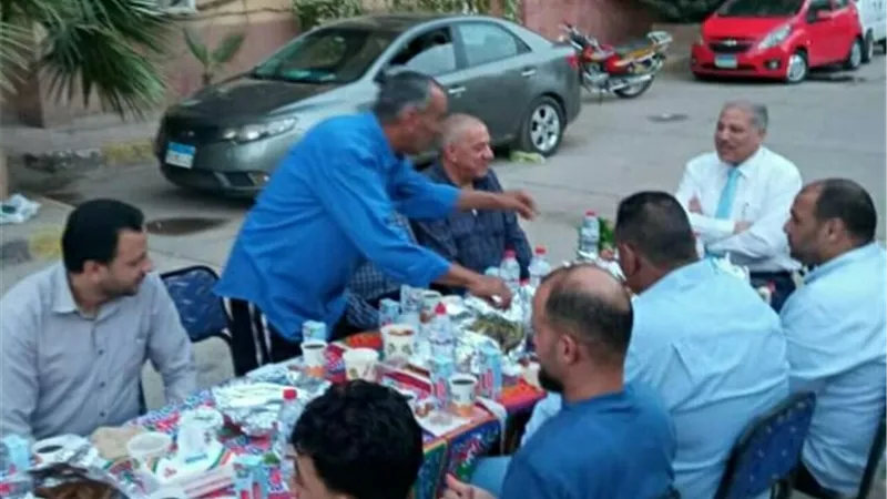 صحة القليوبية تنظم افطارا جماعيا.. والخطيب: هدفنا خلق جو من التآخى بين العاملين بالمديرية