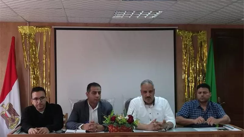 الصبروط يلتقى مدربى ومشرفى المشروع القومى للموهبة .. ويشيد بقدرة ابطاله على تحقيق الفوز