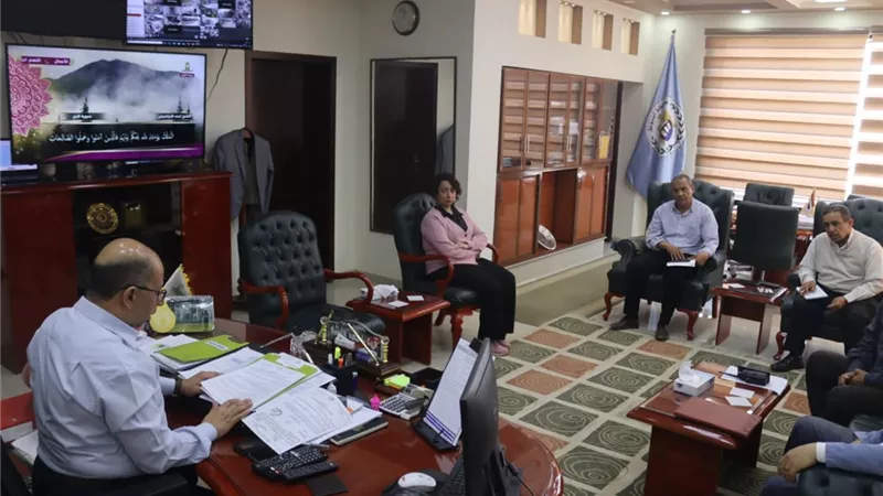 مياه أسيوط تعقد اجتماعا لمناقشة أوضاع الحملة الميكانيكية و