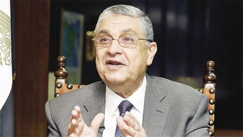 شاكر نعمل وفق خطط واقعية تستشرق المستقبل لتلبية احتياجات المواطنين الهيدروجين الاخضر وطاقنى الشمس والرياح