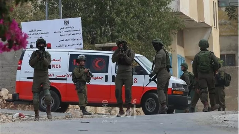 قوات الاحتلال تطلق النار على فتاة قرب المسجد الإبراهيمي بالخليل
