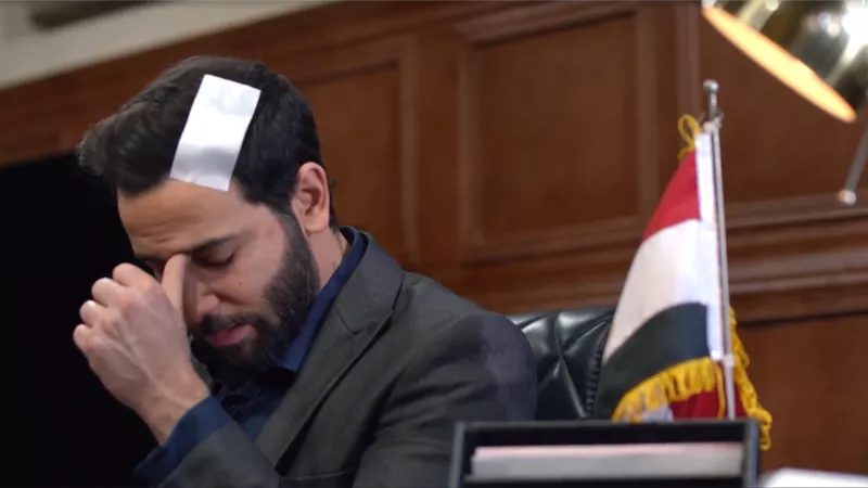 كريم قاسم يخرج من السجن بكفالة في