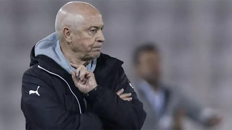 فيريرا يواصل استبعاد نجم الزمالك بسبب زيادة وزنه
