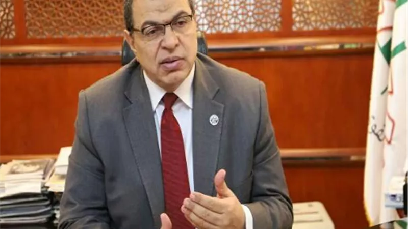 القوى العاملة: التفتيش على 937 منشأة وتحرير 65 محضراً لمنشآت مخالفة ببني سويف