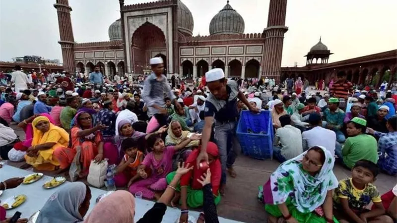 رمضان فى الهند..صلاة ودروس دينية..