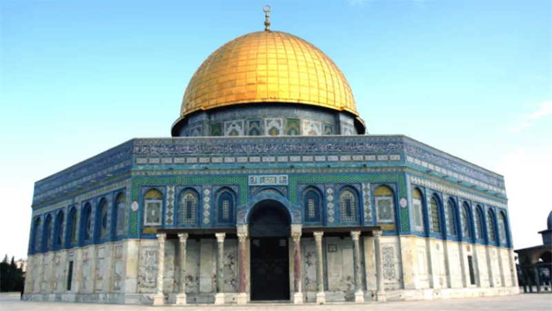 الرئاسة الفلسطنية تحذر: التهديد باقتحام الأقصى لذبح القرابين من قبل إسرائيليين سيؤدي لتصعيد خطير