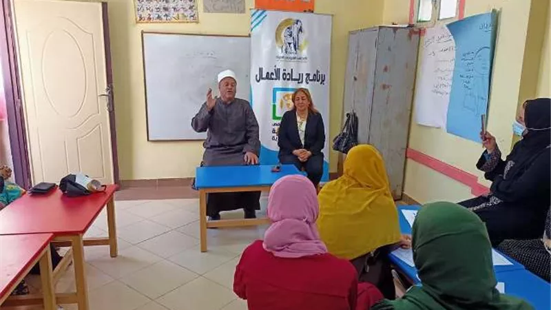 لقاء دينى بعنوان دور المرأة فى المجتمع بالمجلس القومى للمرأة بطحوريا