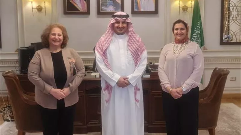 القنصل السعودي يستقبل مدير شئون اللاجئين بالامم المتحدة بالإسكندرية