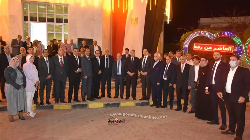 محافظ الشرقية يفتتح معرضي صناع العاشر ومكافحة الغلاء وميدان جمعية المستثمرين بالعاشر من رمضان